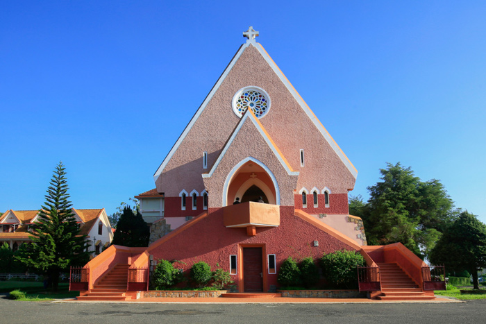 Domaine de Marie church